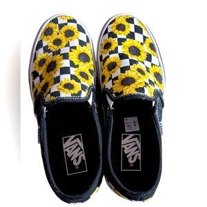 Women’s Vans sneakers